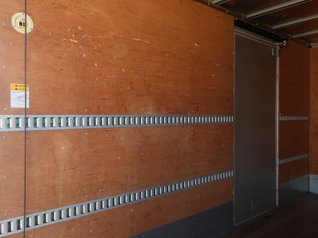 中古トラック いすゞアルミバン ＃21