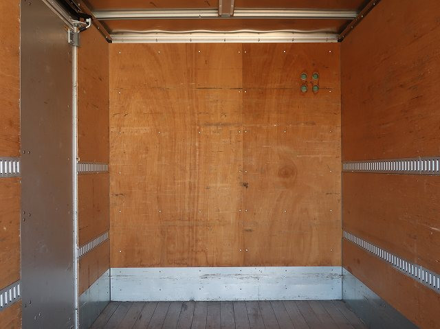 中古トラック いすゞアルミバン ＃8