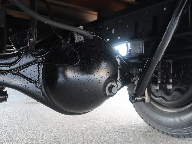 中古トラック いすゞ エルフ 小型平ボディ