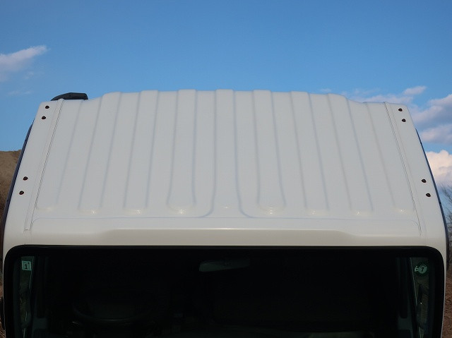 中古トラック いすゞ エルフ 小型平ボディ