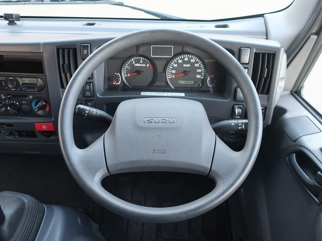 中古トラック いすゞ エルフ 小型平ボディ