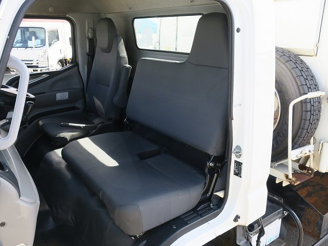 中古トラック 三菱ふそうパッカー車 ＃24