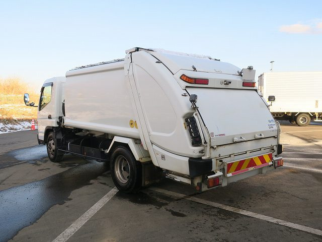中古トラック 三菱ふそうパッカー車 ＃4