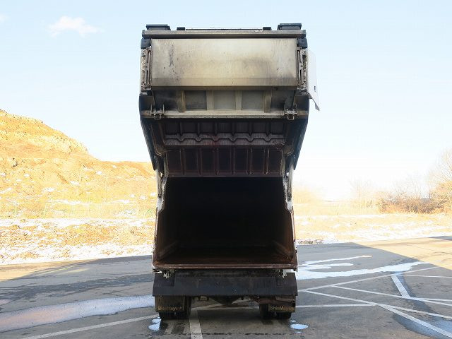 中古トラック 三菱ふそうパッカー車 ＃7