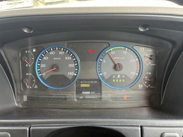 中古トラック 三菱ふそうトラクタヘッド ＃23