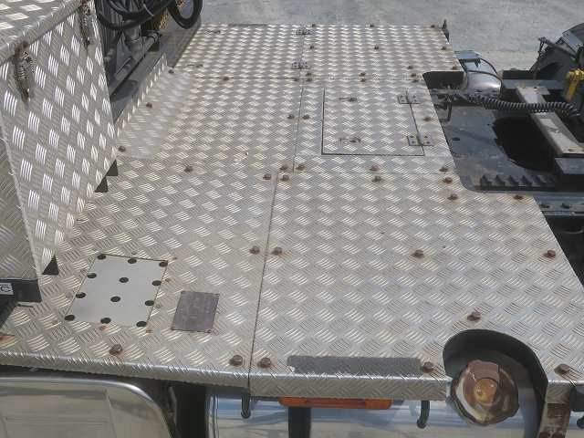 中古トラック 三菱ふそうトラクタヘッド ＃9