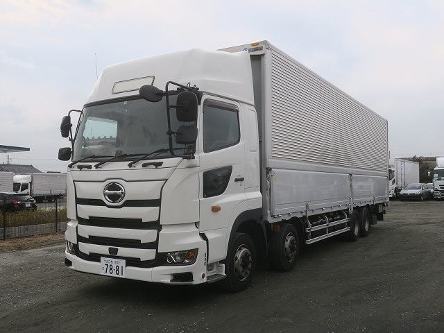 日野　アルミウィング／幌ウィング