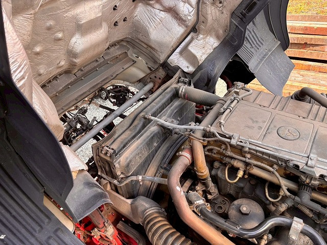 中古トラック 三菱ふそうクレーン付き平ボディ #14