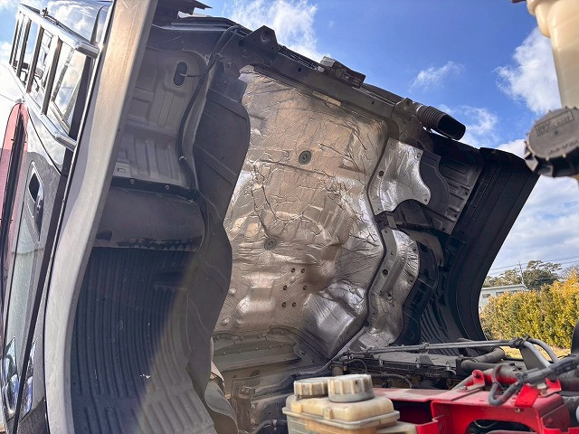 中古トラック 三菱ふそう スーパーグレート 大型クレーン付き平ボディ