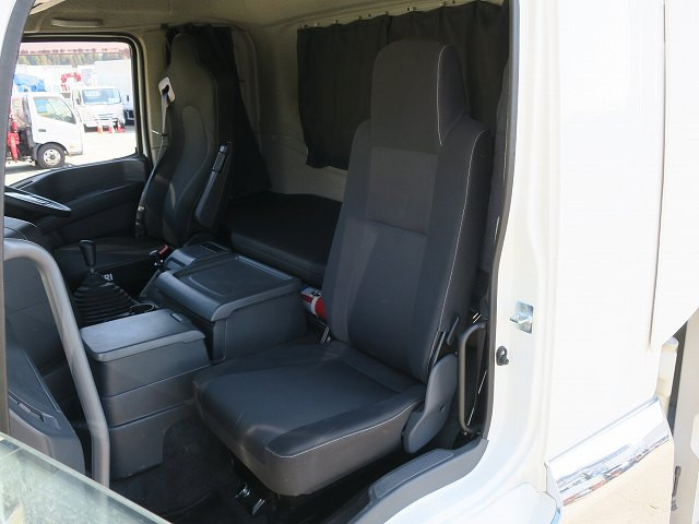 中古トラック いすゞアルミウィング ＃23