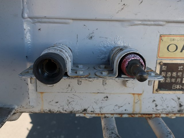 中古トラック トレクスアルミブロック平トレーラ ＃12