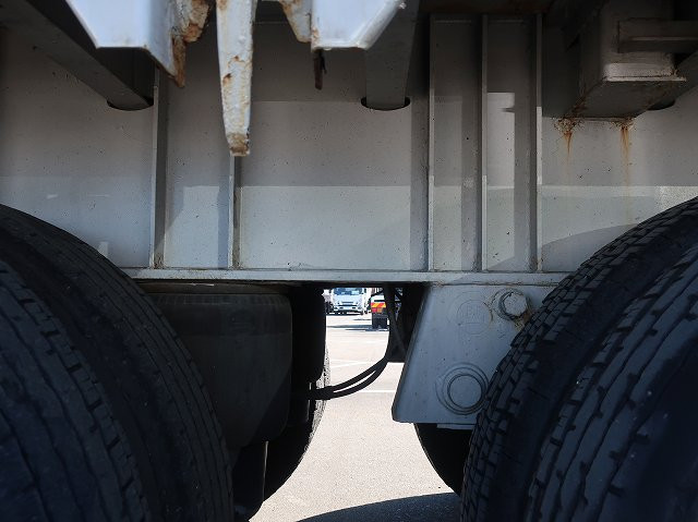 中古トラック トレクスアルミブロック平トレーラ ＃16