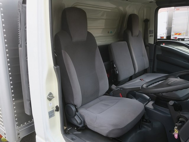 中古トラック いすゞアルミバン ＃16