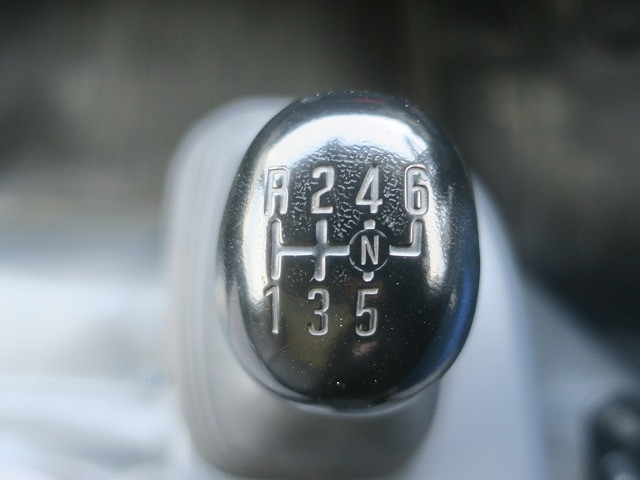 中古トラック いすゞ エルフ 3tアルミバン