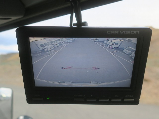 中古トラック いすゞ エルフ 3tアルミバン