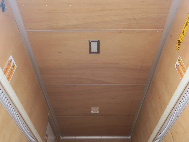 中古トラック いすゞ エルフ 3tアルミバン