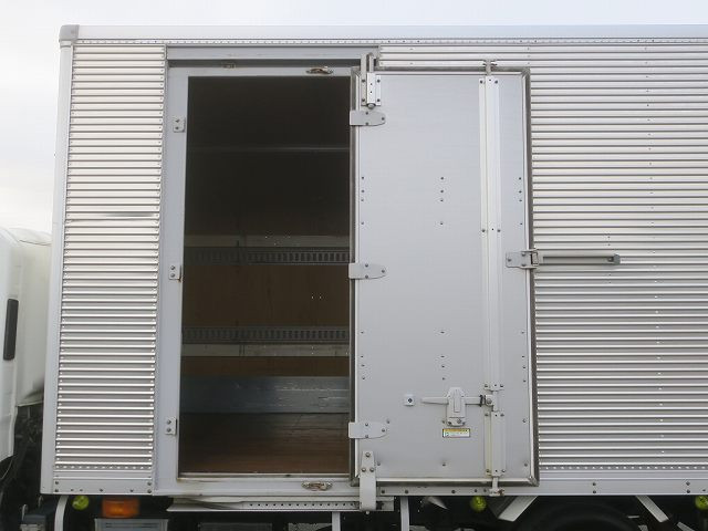 中古トラック いすゞ エルフ 3tアルミバン