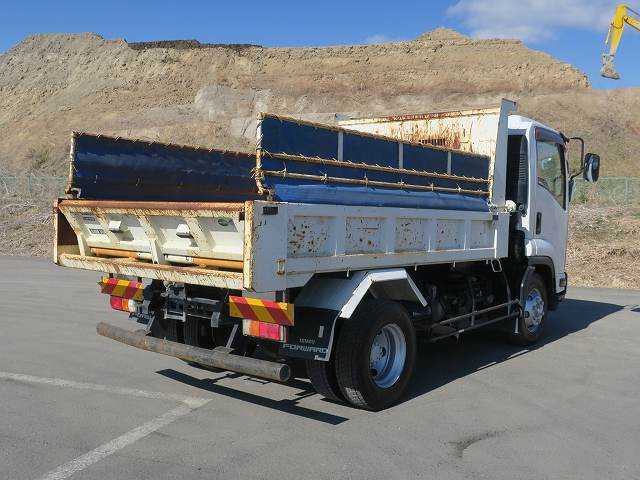 中古トラック いすゞダンプ ＃3