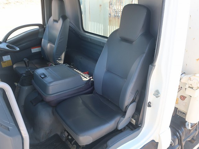 中古トラック いすゞダンプ ＃23