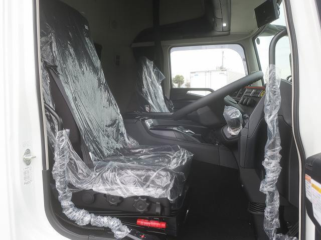 中古トラック 三菱ふそうアルミウィング ＃18