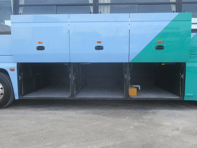 中古トラック いすゞ観光バス ＃8