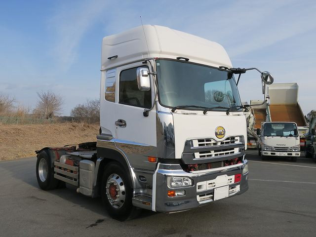 中古トラック UDトラックストラクタヘッド ＃2