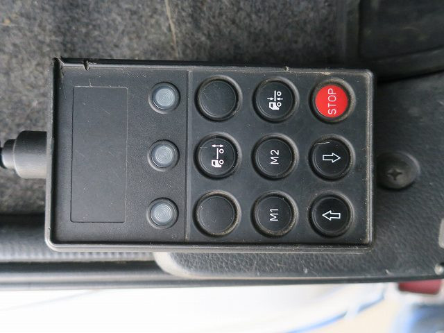 中古トラック UDトラックストラクタヘッド #18