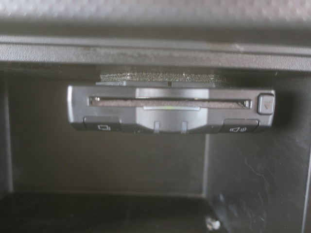 中古トラック いすゞ エルフ 2tアルミバン