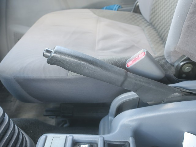 中古トラック いすゞ フォワード 中型アルミウィング