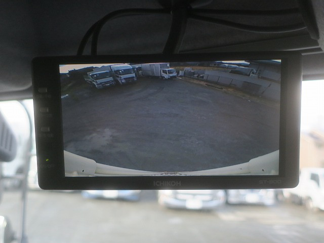 中古トラック いすゞ フォワード 中型アルミウィング