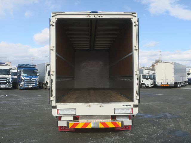 中古トラック いすゞ フォワード 中型アルミウィング