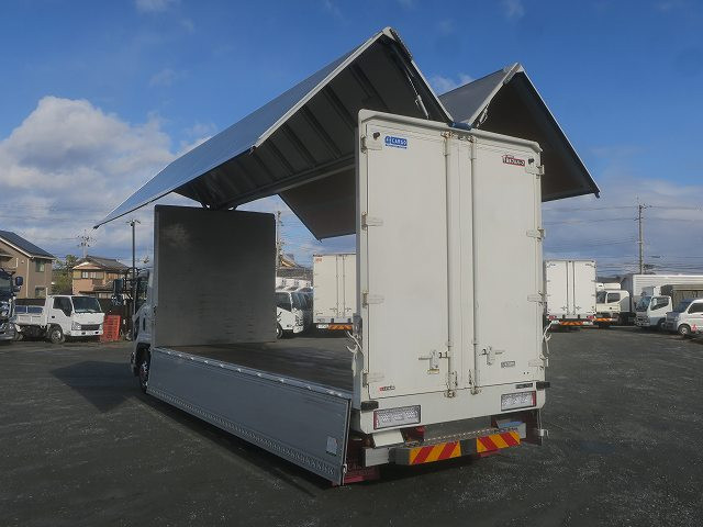 中古トラック いすゞアルミウィング ＃9