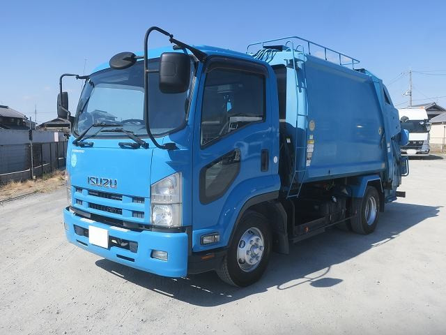  いすゞパッカー車