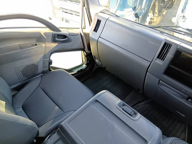 中古トラック いすゞパッカー車 ＃13