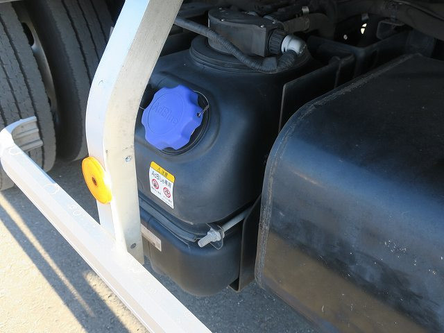 中古トラック いすゞ エルフ アルミバン