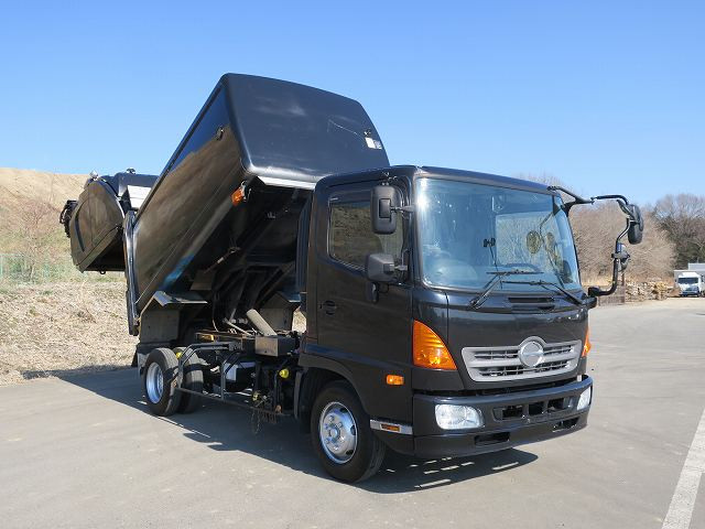 中古トラック 日野 レンジャー 中型パッカー車