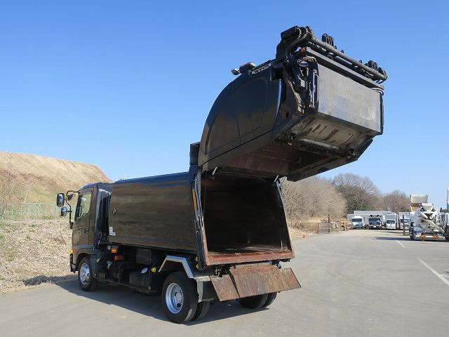 中古トラック 日野 レンジャー 中型パッカー車