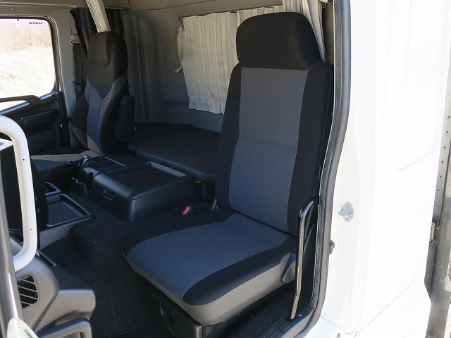 中古トラック 日野冷凍ウィング ＃24