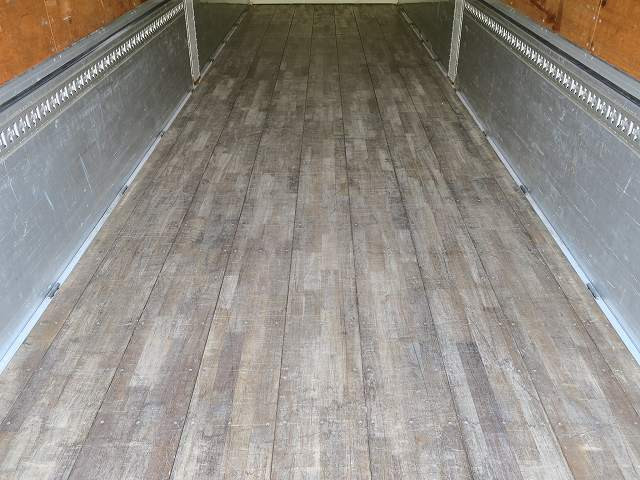 中古トラック いすゞ ギガ アルミウィング