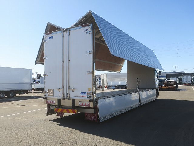 中古トラック いすゞアルミウィング ＃3