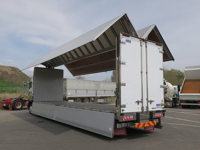 中古トラック いすゞ ギガ アルミウィング