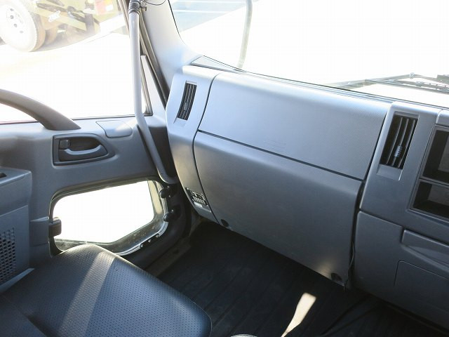 中古トラック いすゞフォワード 中型アームロール