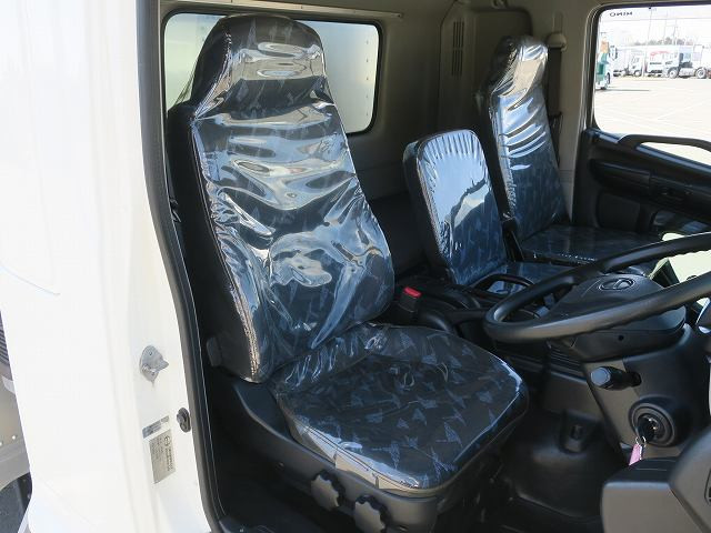 中古トラック 日野 レンジャー 中型アルミバン