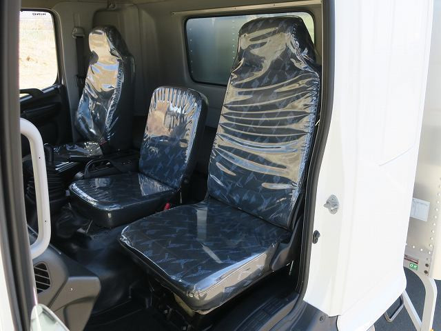 中古トラック 日野 レンジャー 中型アルミバン