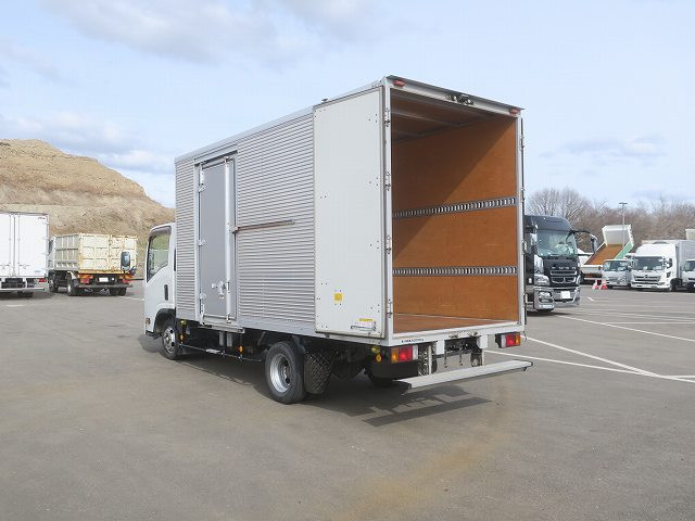 中古トラック いすゞアルミバン ＃6