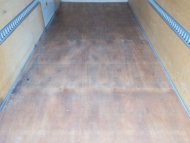 中古トラック いすゞ エルフ 小型 アルミバン