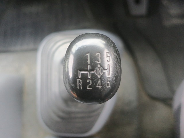 中古トラック　いすゞフォワード 中型アルミウィング