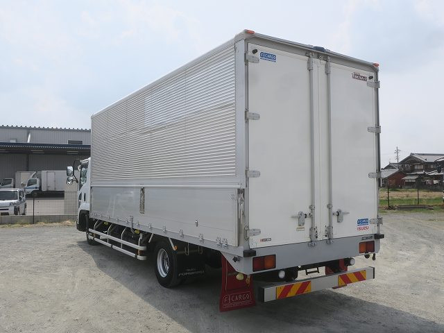 中古トラック　いすゞフォワード 中型アルミウィング