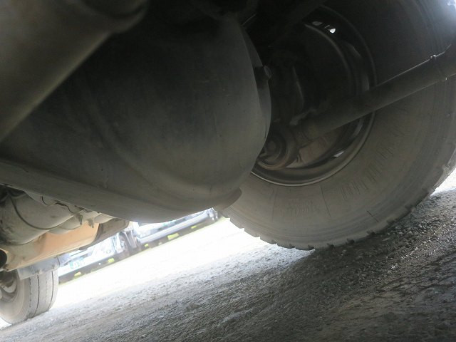 中古トラック いすゞ ギガ 大型ダンプ