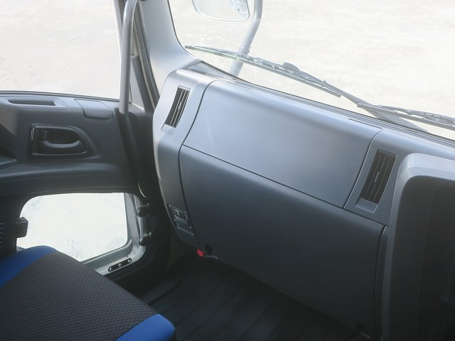 中古トラック いすゞ ギガ 大型ダンプ